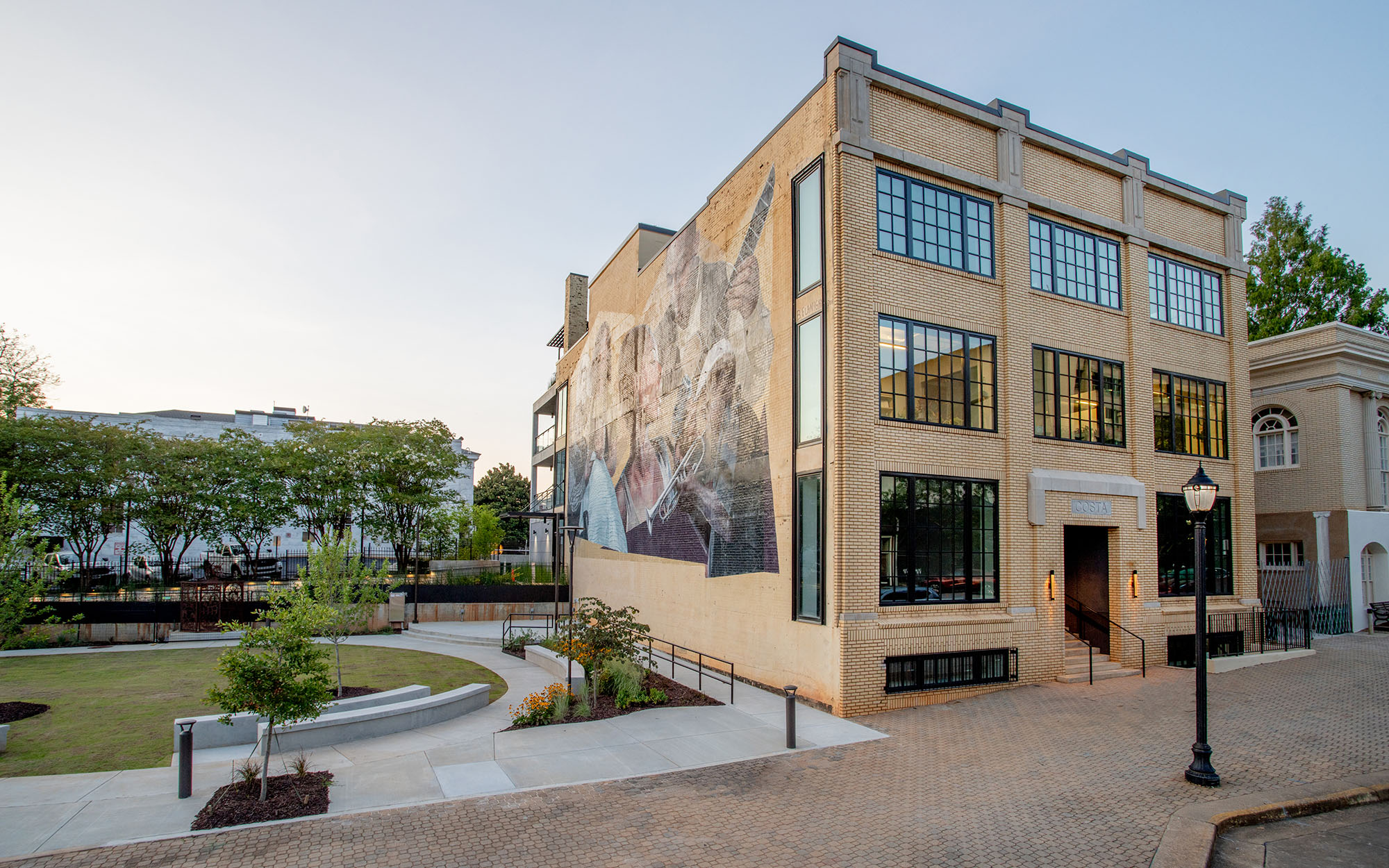 Costa Building And Athens Park Exterior 1