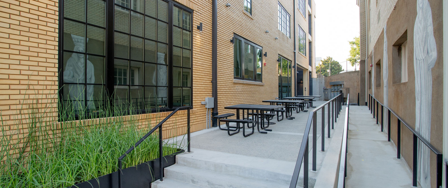 Costa Building And Athens Park Exterior 16