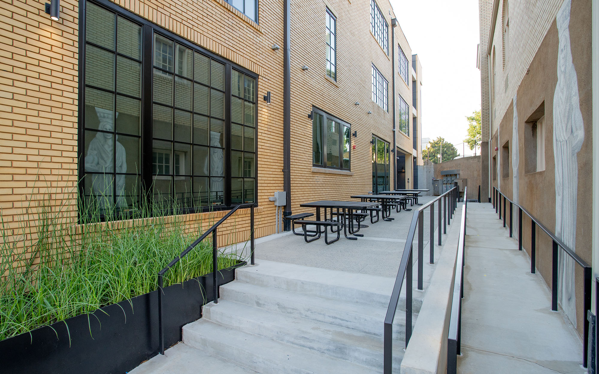 Costa Building And Athens Park Exterior 16